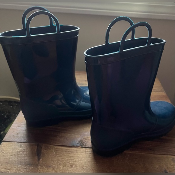 Kids Rain Boots - Size 1 - Picture 3 of 6